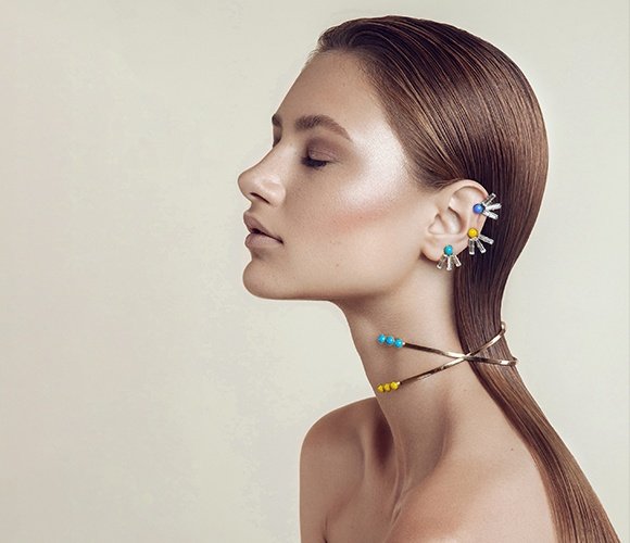 jewellery girl auth img Home Jewellery